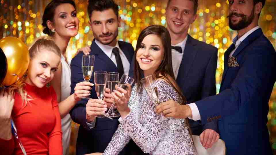 16 Personalities Overview & Know Which Personality You Are