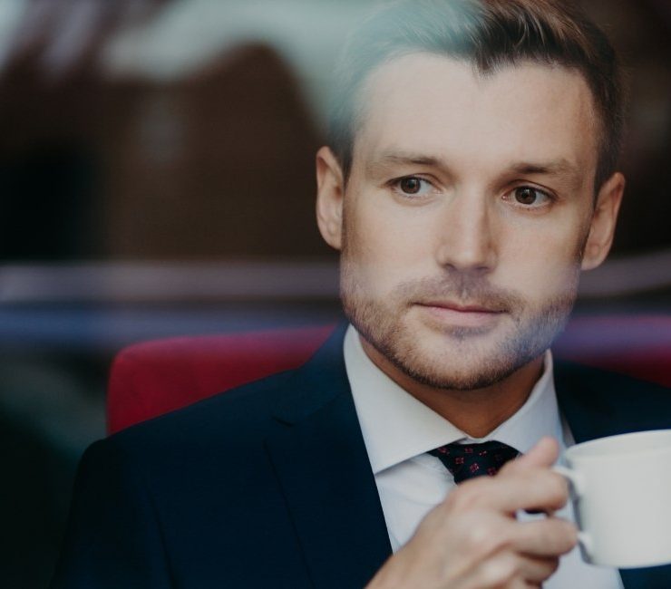 What is An Alpha Male - 15 Traits To Identify Them